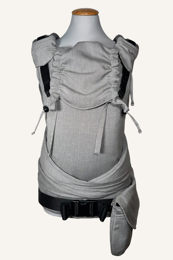 Silbermond ✨Kindgröße Bundle – Trage, Tasche & Gurtschoner im Set